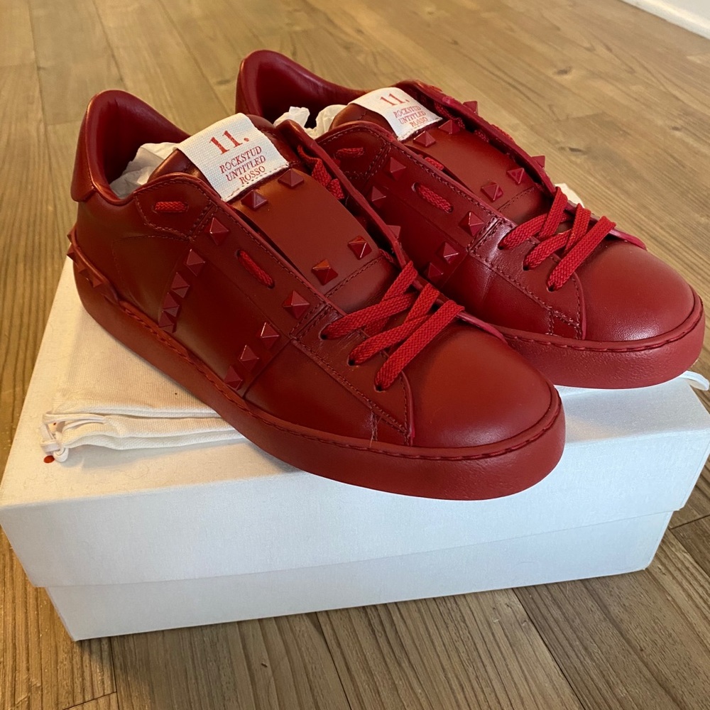Valentino rockstud sneakers